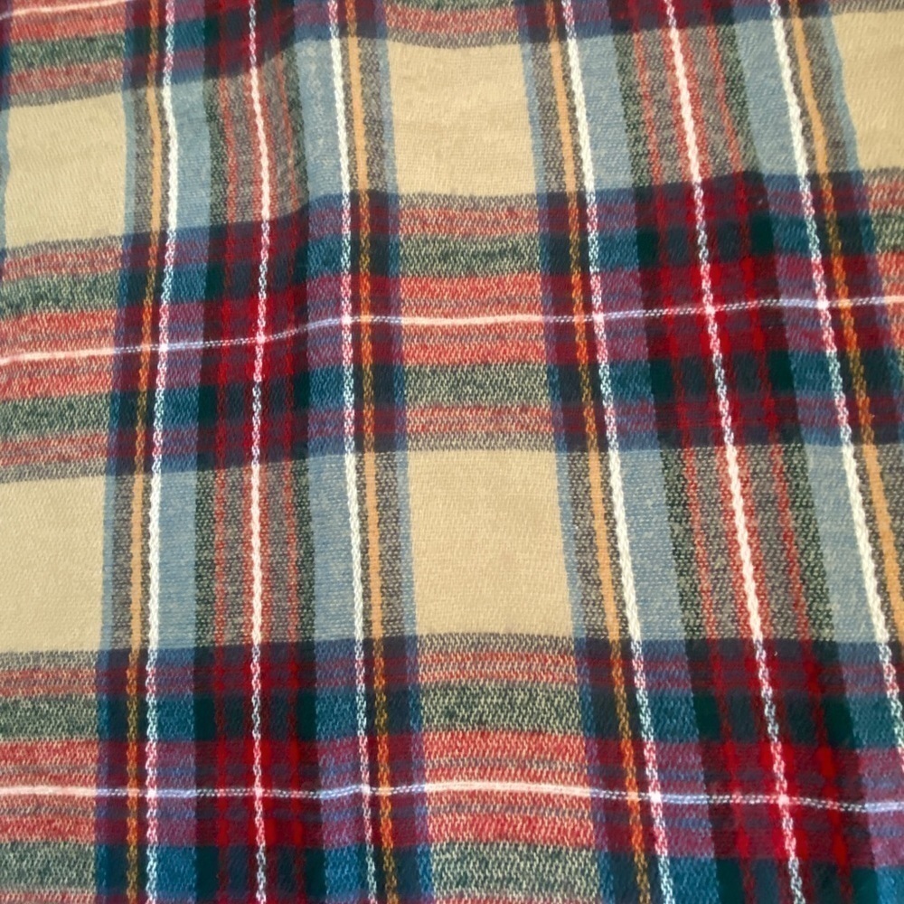 OLIVE and pique scarf large plaid acrylic 79”x 27” cream red green blue white - Picture 6 of 12